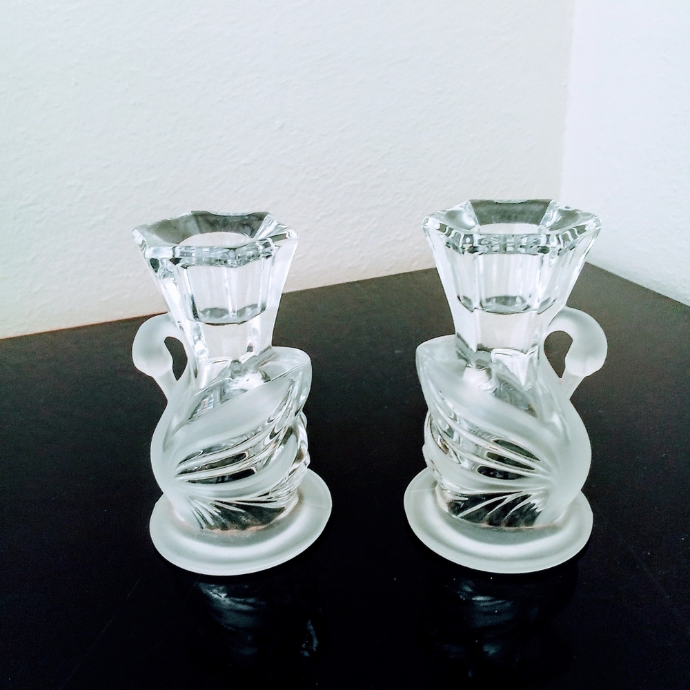 Crystal Swan Candlestick Holders Set of 2 Vintage 4" tall - Picture 2 of 4